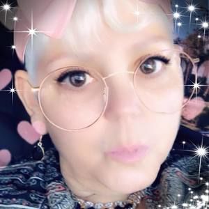 Meet your Posher, Joanne